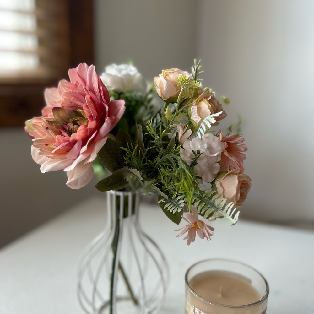 Elegant Floral Arrangement with Pink and Cream Blooms With wire vase